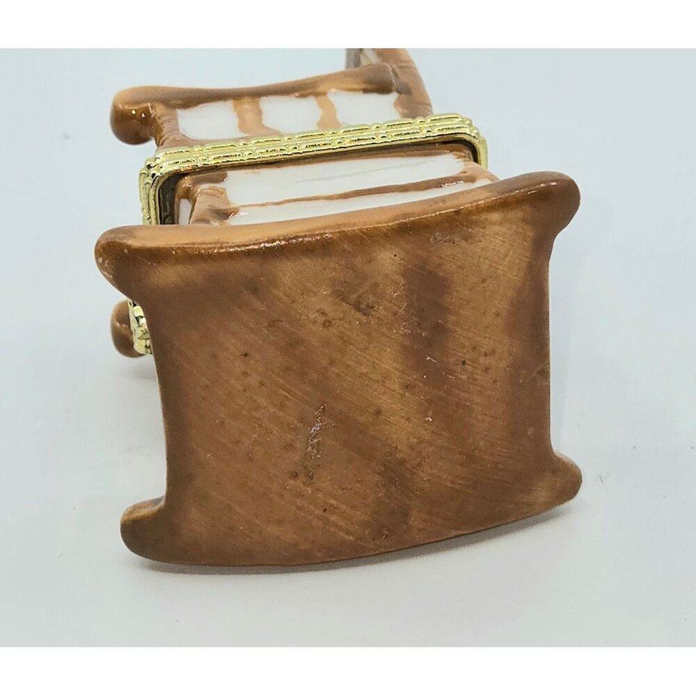 Adorable 3.25" Rocking Chair Trinket Box - Picture 5 of 6